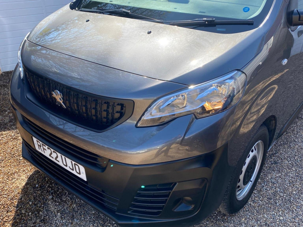 PEUGEOT EXPERT