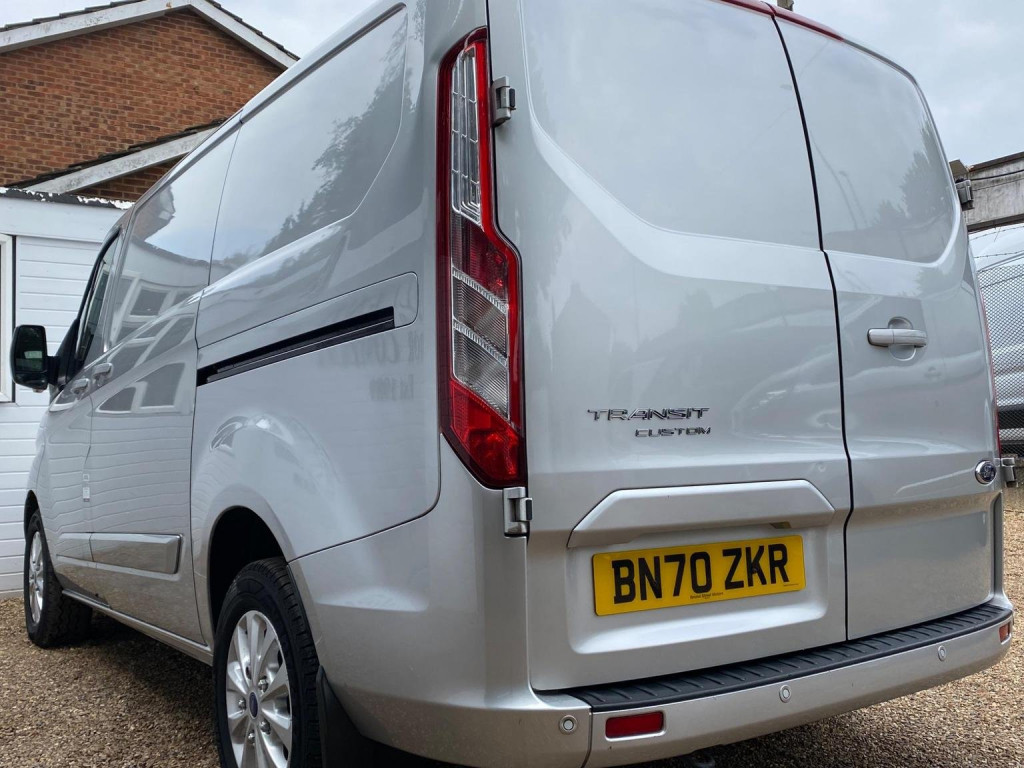 FORD TRANSIT CUSTOM