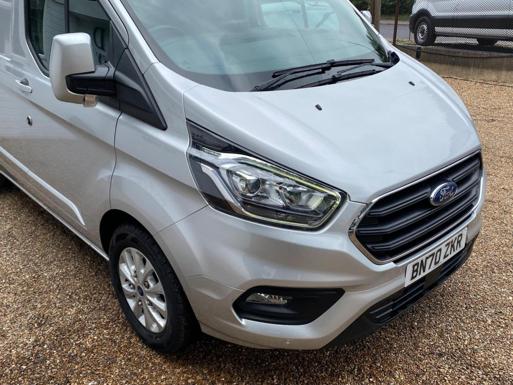 FORD TRANSIT CUSTOM
