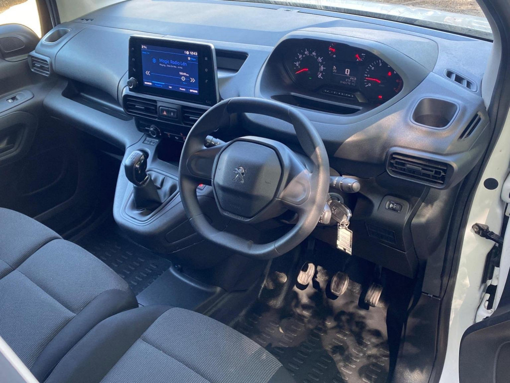 View PEUGEOT PARTNER 1.5 BlueHDi 1000 Professional Standard Panel Van SWB Euro 6 (s/s) 5dr