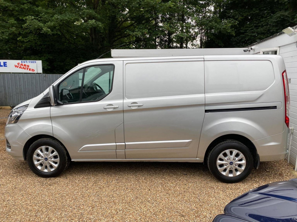 FORD TRANSIT CUSTOM