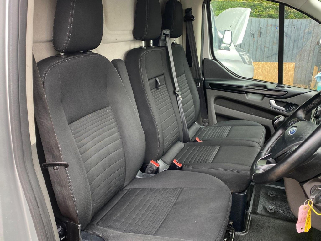 FORD TRANSIT CUSTOM
