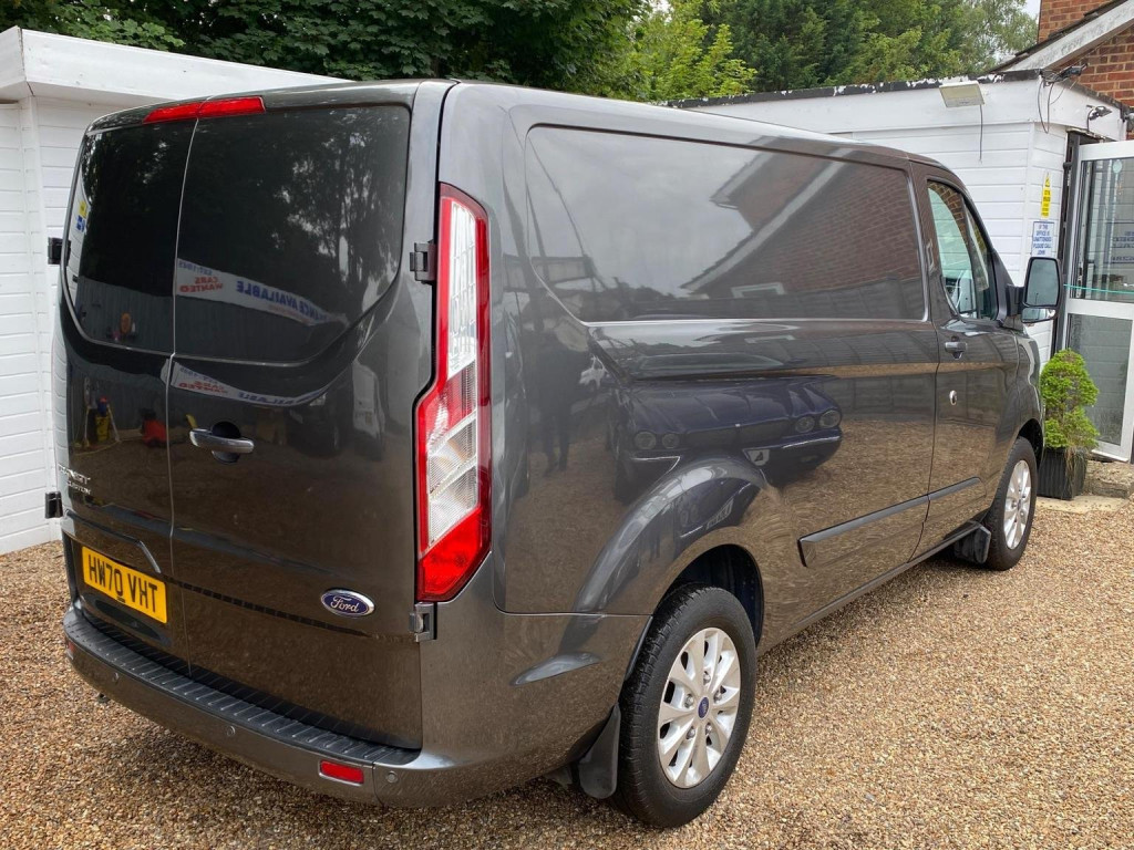 FORD TRANSIT CUSTOM