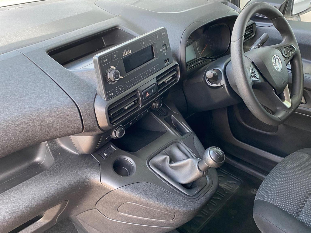 VAUXHALL COMBO