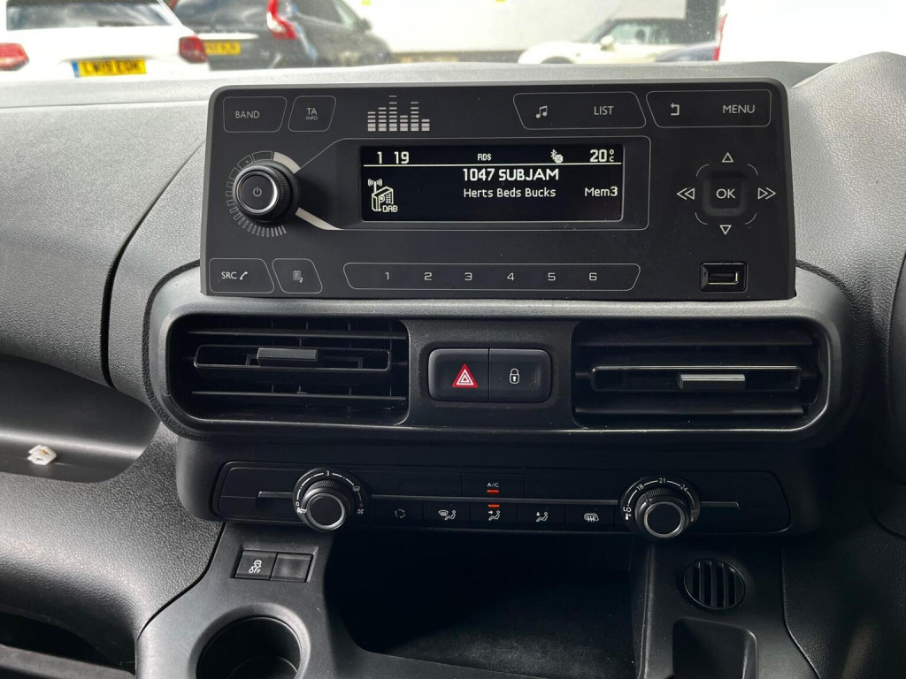 VAUXHALL COMBO