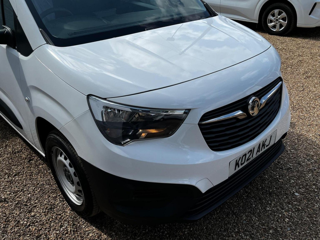 VAUXHALL COMBO