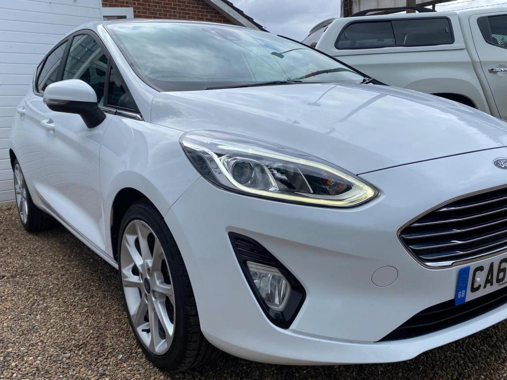 FORD FIESTA