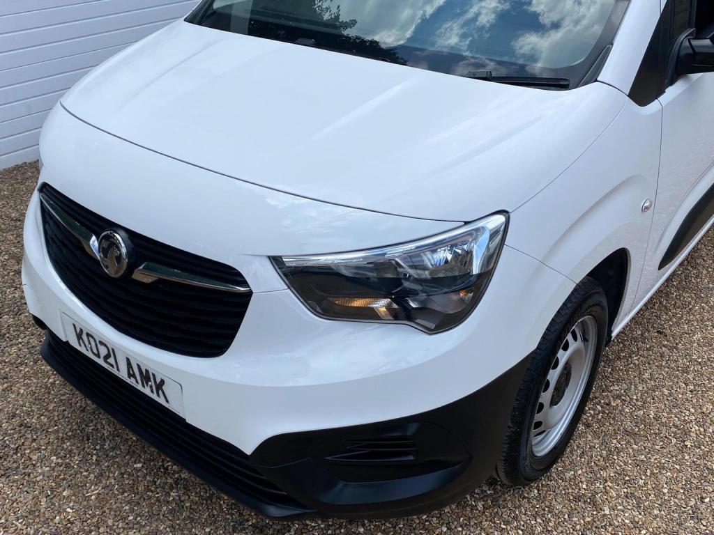 VAUXHALL COMBO
