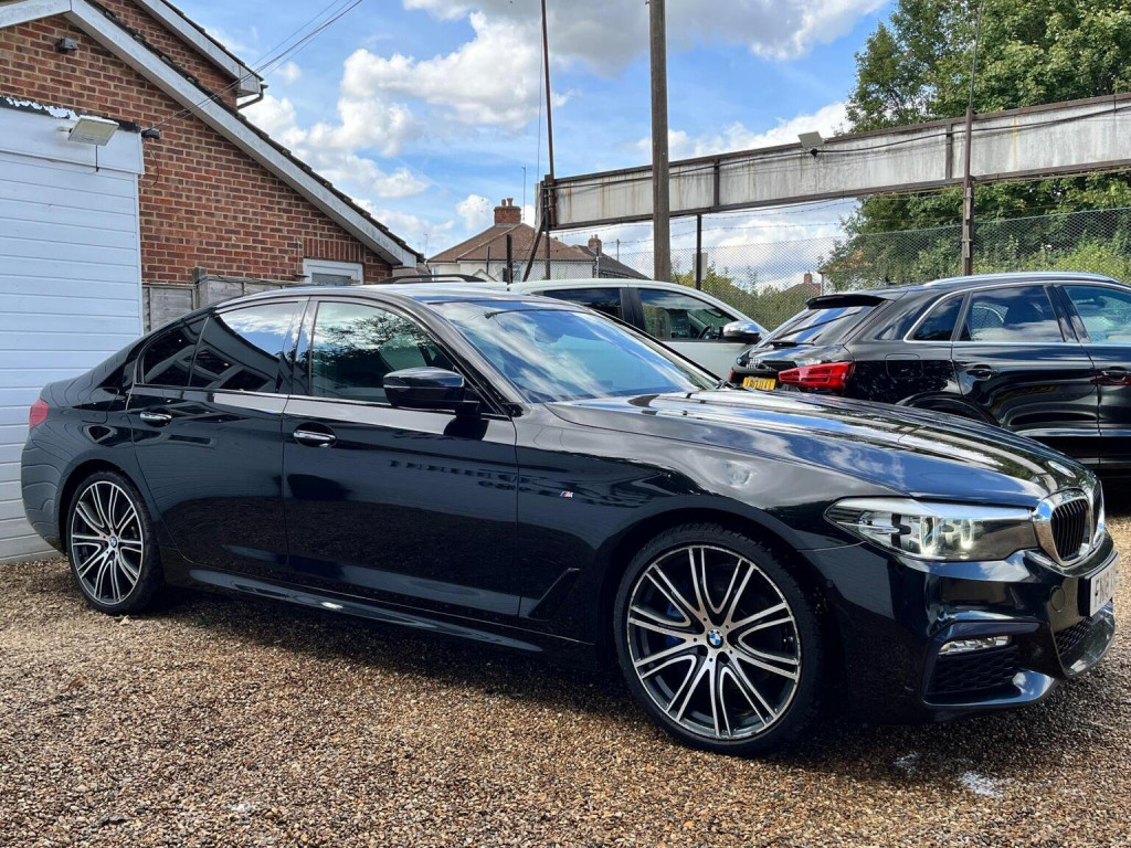 View BMW 5 SERIES 3.0 530d M Sport Auto xDrive Euro 6 (s/s) 4dr