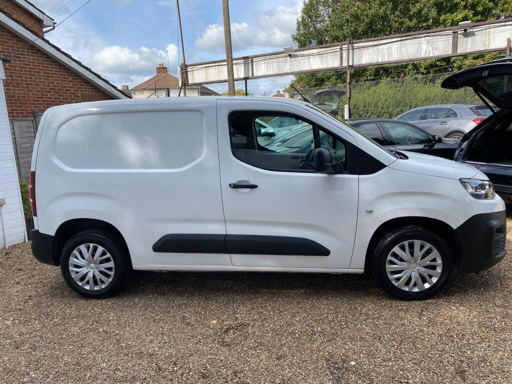 View CITROEN BERLINGO 1.5 BlueHDi 1000 Enterprise M SWB Euro 6 (s/s) 5dr