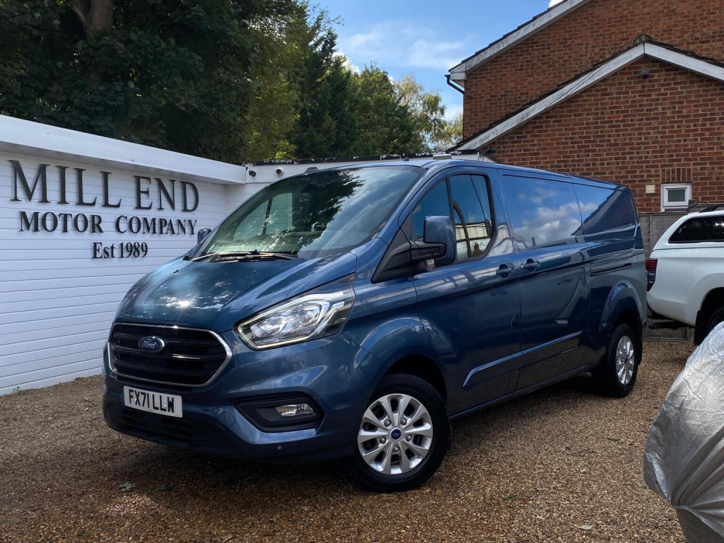 View FORD TRANSIT CUSTOM 2.0 320 EcoBlue Limited L2 H1 Euro 6 (s/s) 5dr