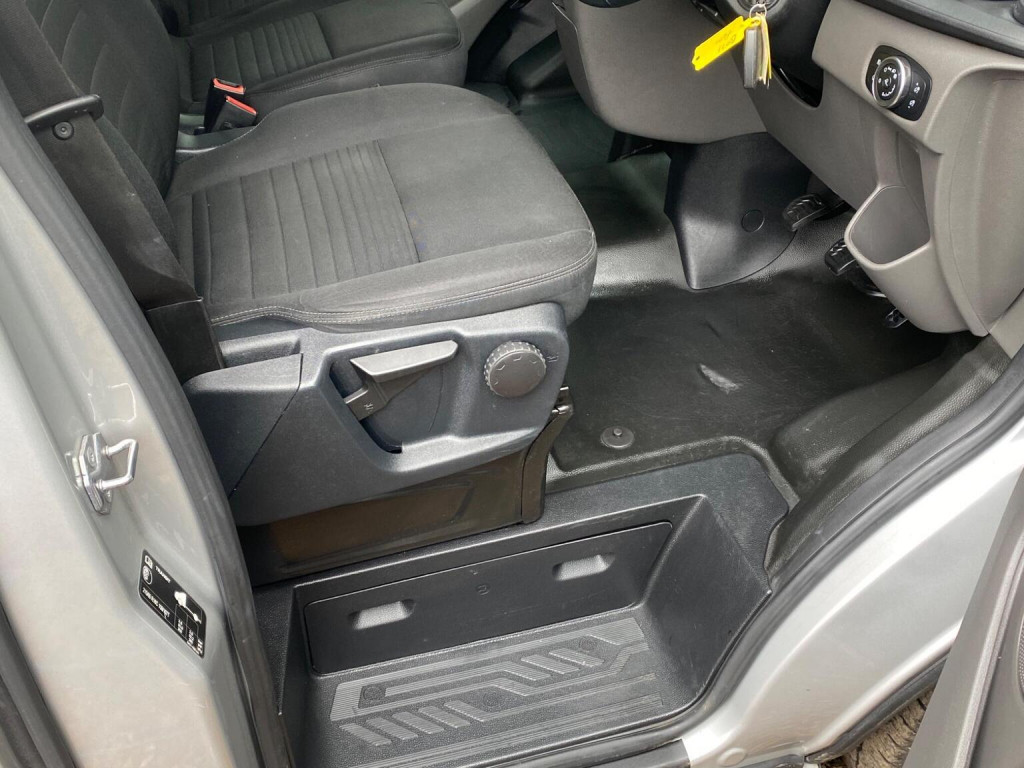 FORD TRANSIT CUSTOM