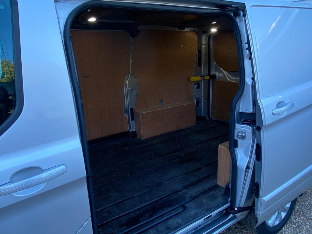 View FORD TRANSIT CUSTOM 2.0 300 EcoBlue Limited L1 H1 Euro 6 (s/s) 5dr