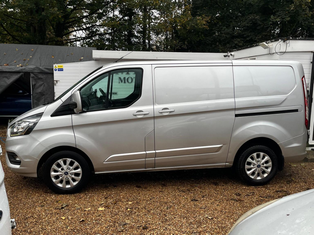 View FORD TRANSIT CUSTOM 2.0 300 EcoBlue Limited Auto L1 H1 Euro 6 (s/s) 5dr