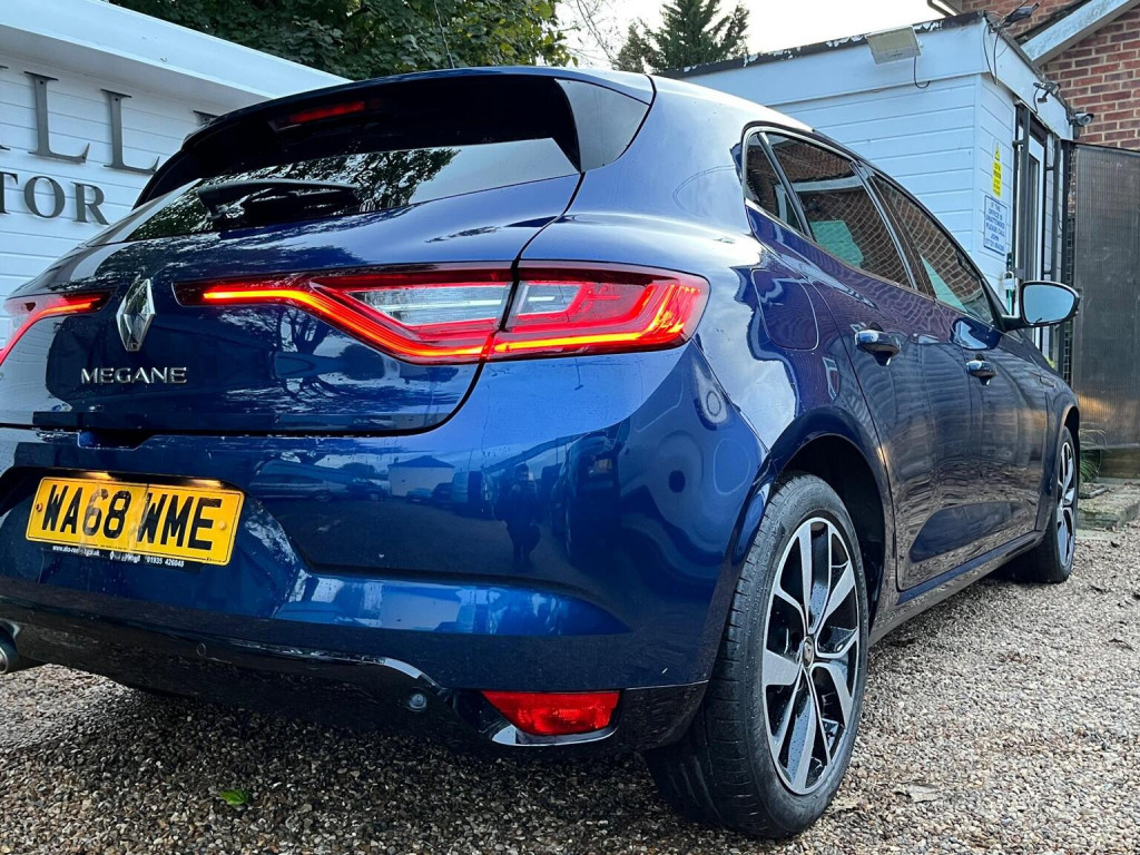 RENAULT MEGANE