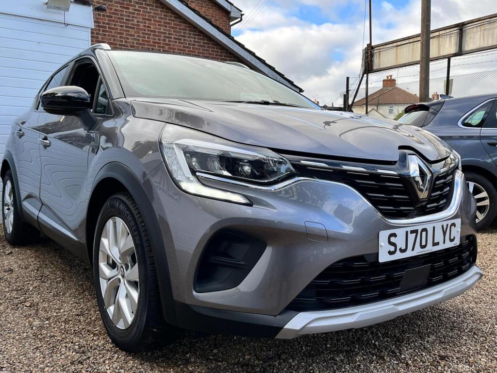 RENAULT CAPTUR