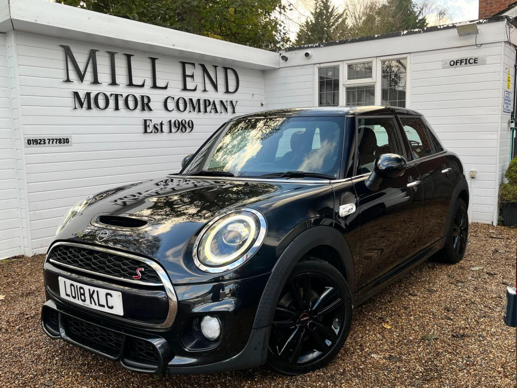 View MINI HATCH 2.0 Cooper S Steptronic Euro 6 (s/s) 5dr