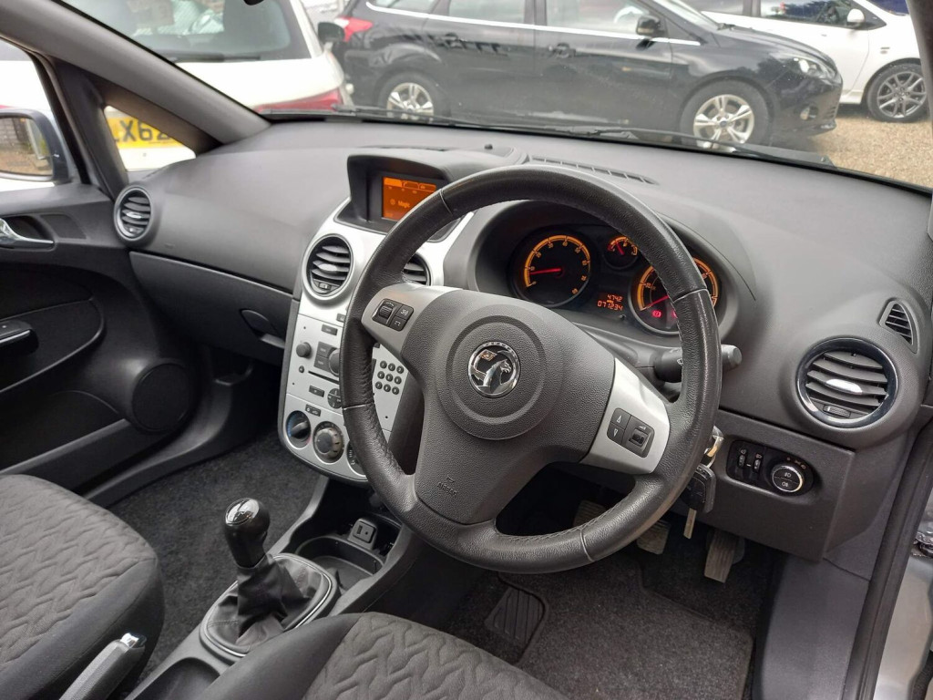 VAUXHALL CORSA