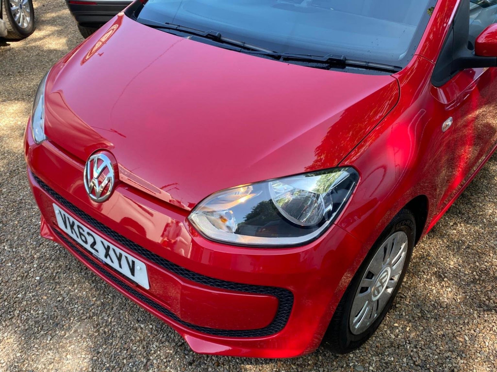VOLKSWAGEN UP