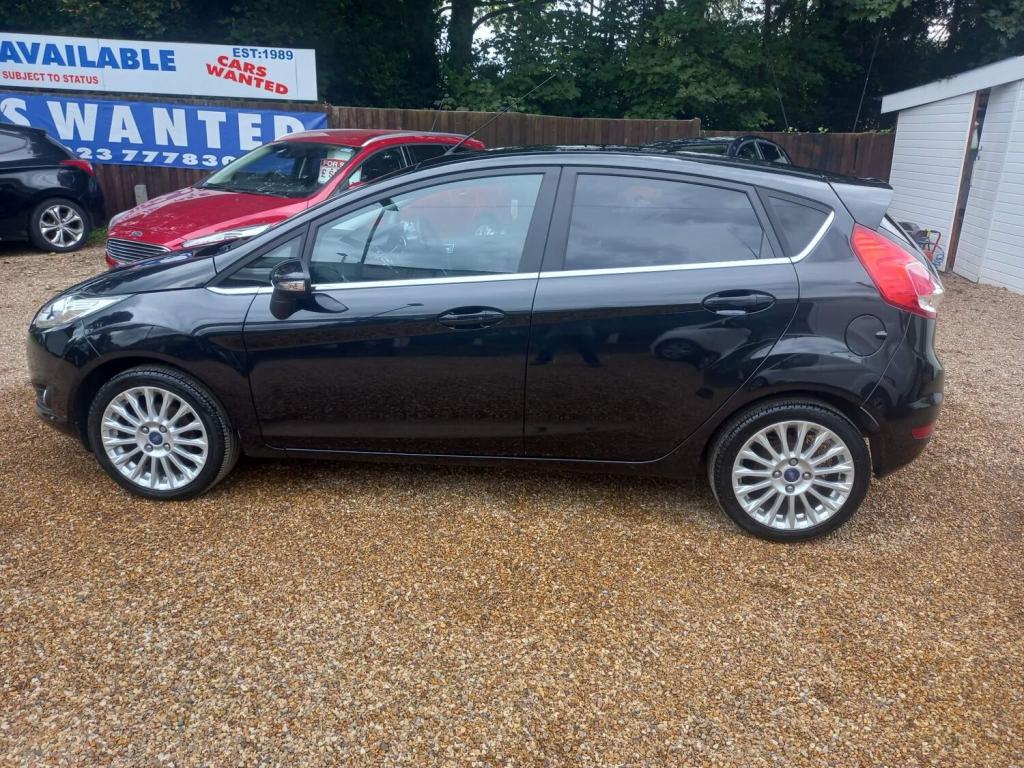 FORD FIESTA