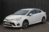 TOYOTA AVENSIS