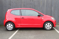 VOLKSWAGEN UP