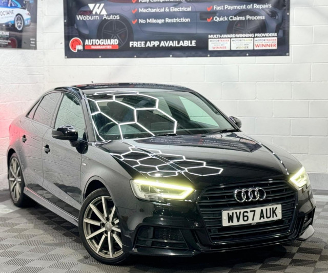 AUDI A3 1.5 TFSI CoD Black Edition S Tronic Euro 6 (s/s) 4dr (2017/67)