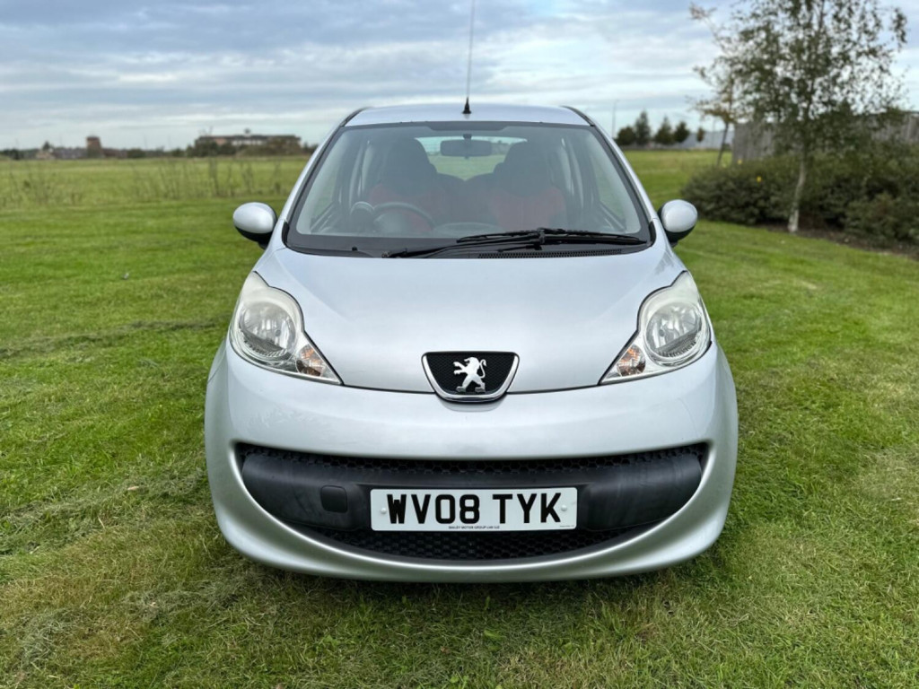 PEUGEOT 107