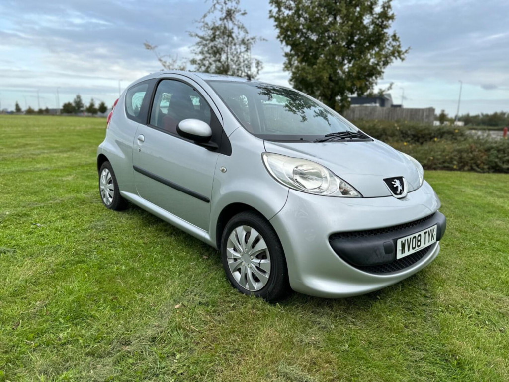 View PEUGEOT 107 1.0 12V Urban Move