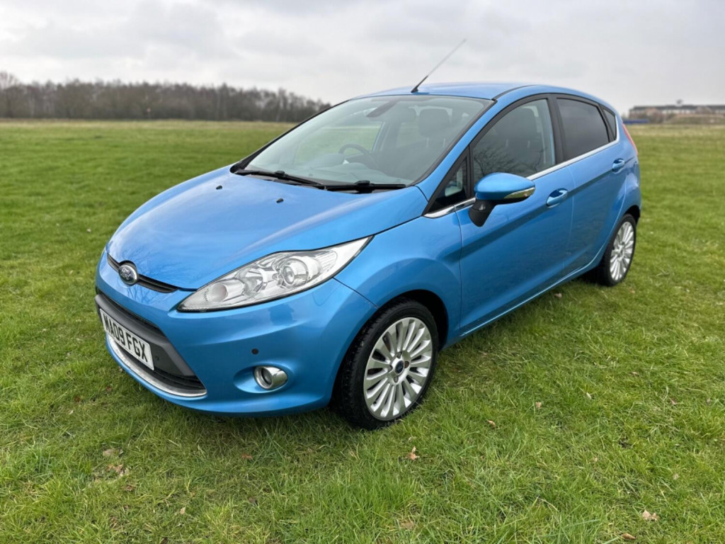 FORD FIESTA