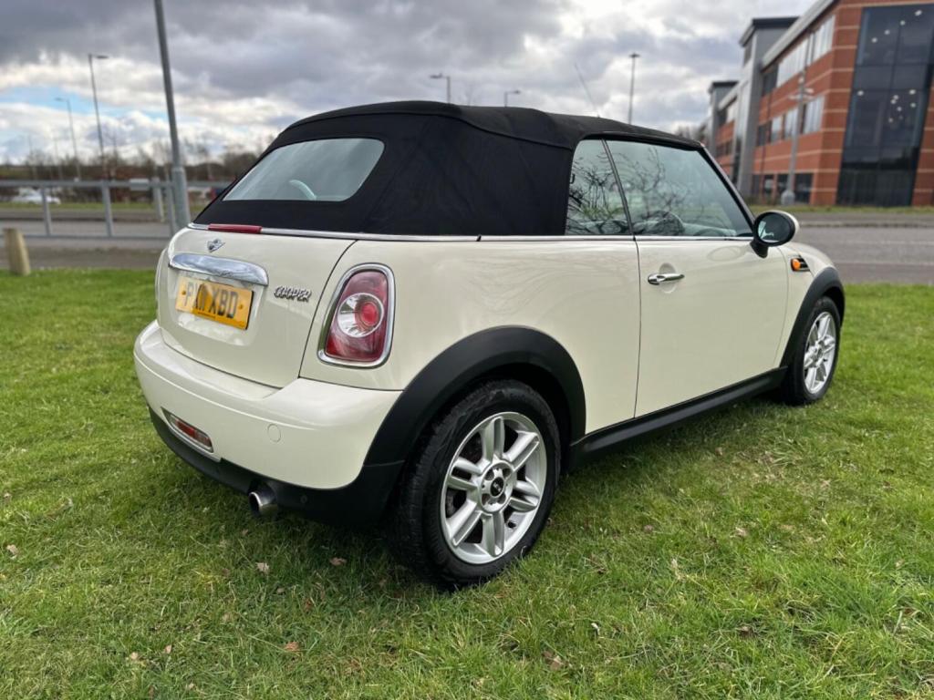 MINI CABRIOLET
