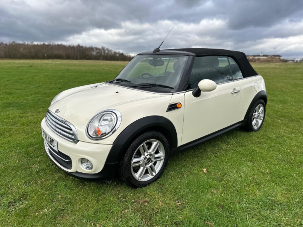 MINI CABRIOLET