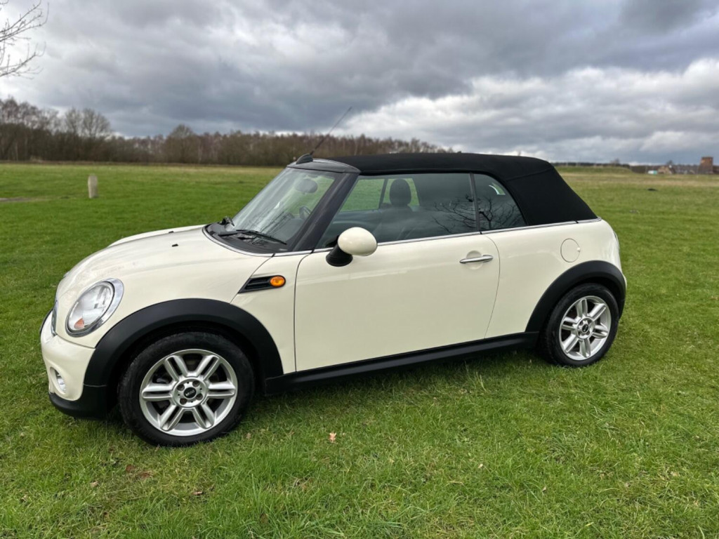 MINI CABRIOLET