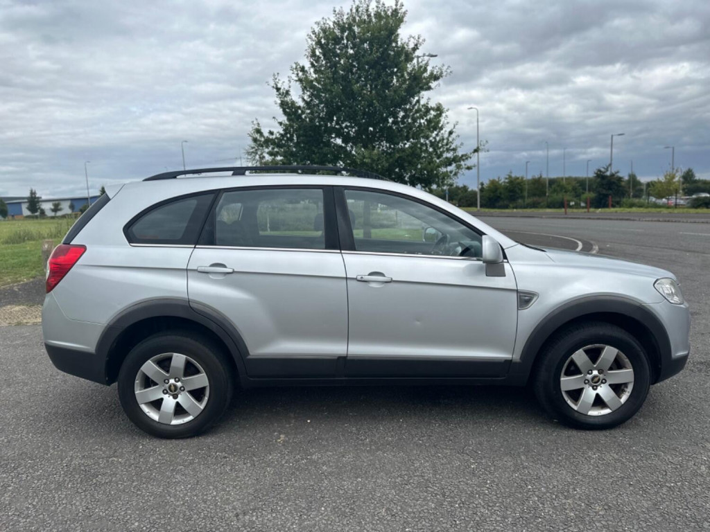 CHEVROLET CAPTIVA