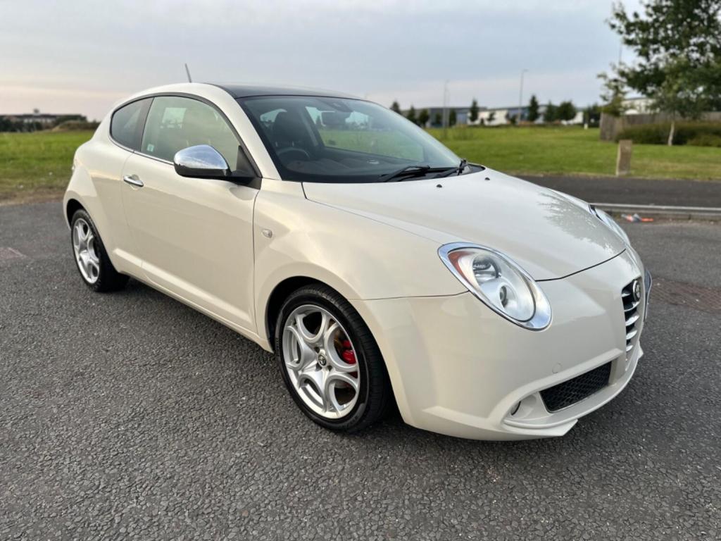 View ALFA ROMEO MITO 1.4 TB MultiAir Distinctive