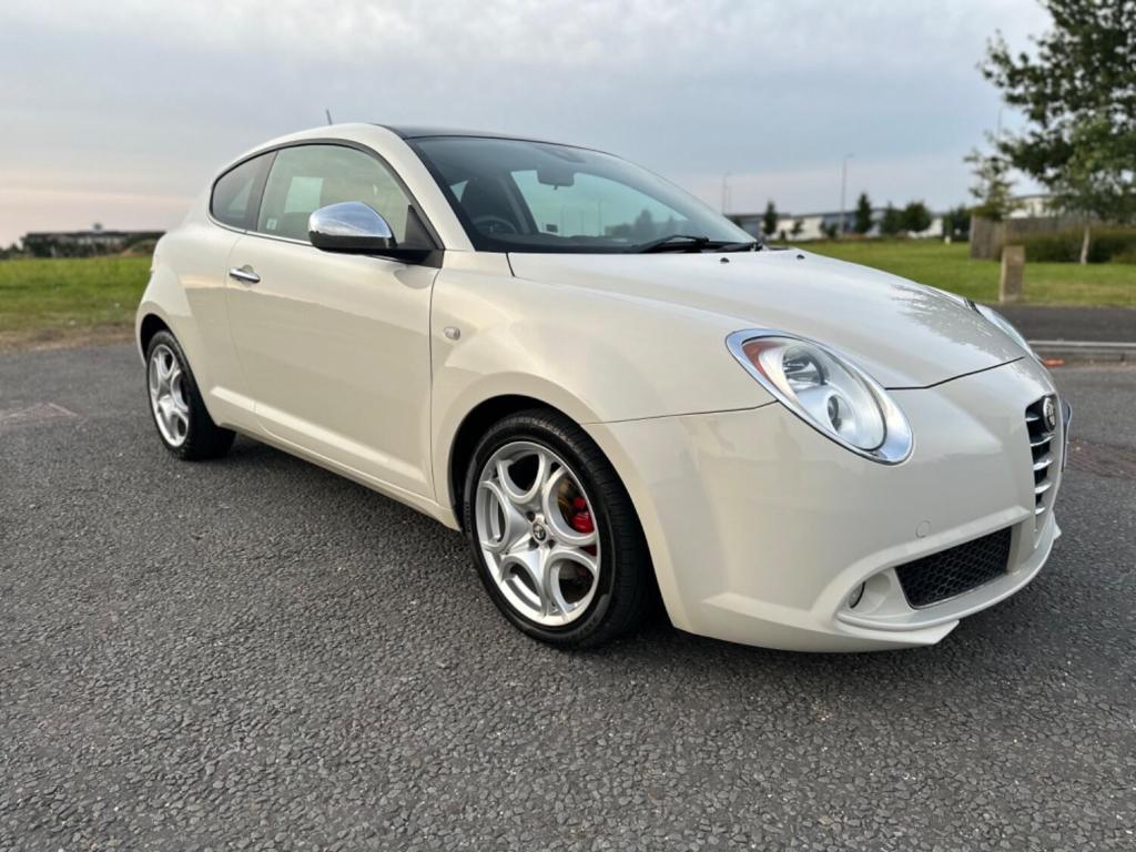 View ALFA ROMEO MITO 1.4 TB MultiAir Distinctive