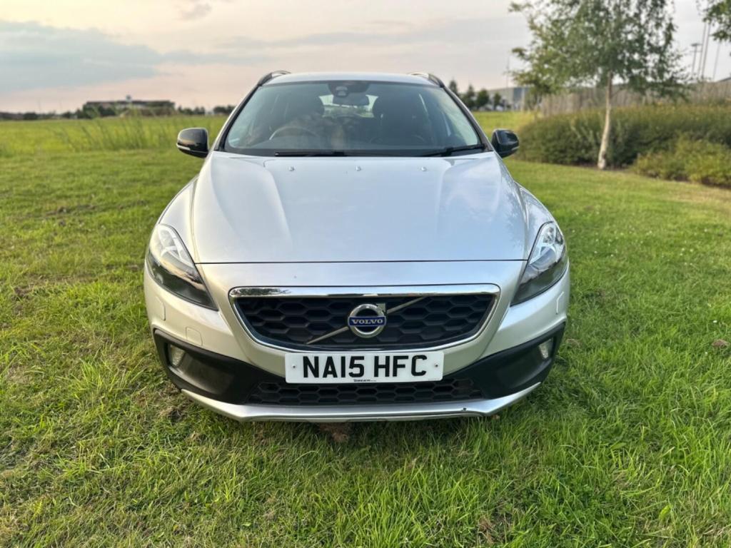 VOLVO V40 CROSS COUNTRY