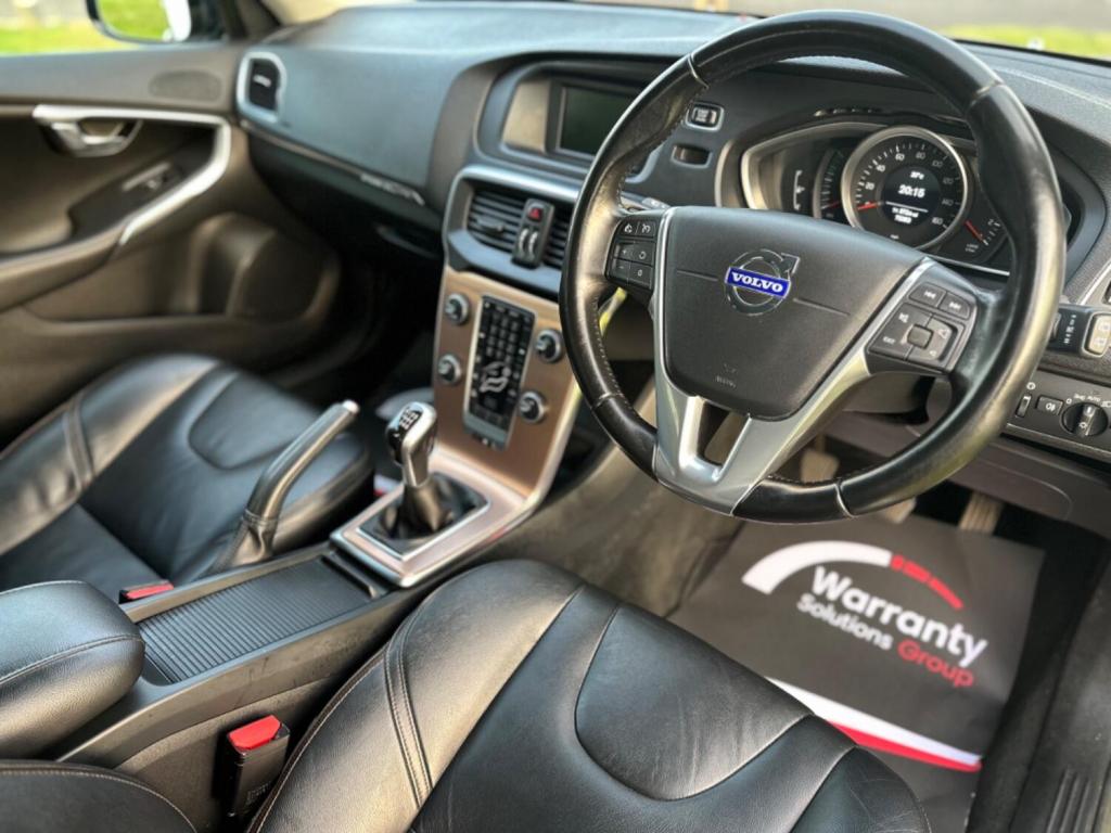 VOLVO V40 CROSS COUNTRY