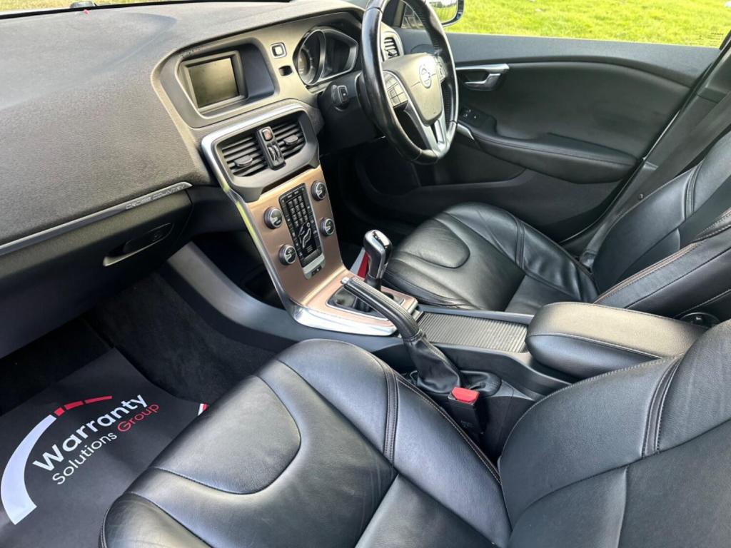 VOLVO V40 CROSS COUNTRY