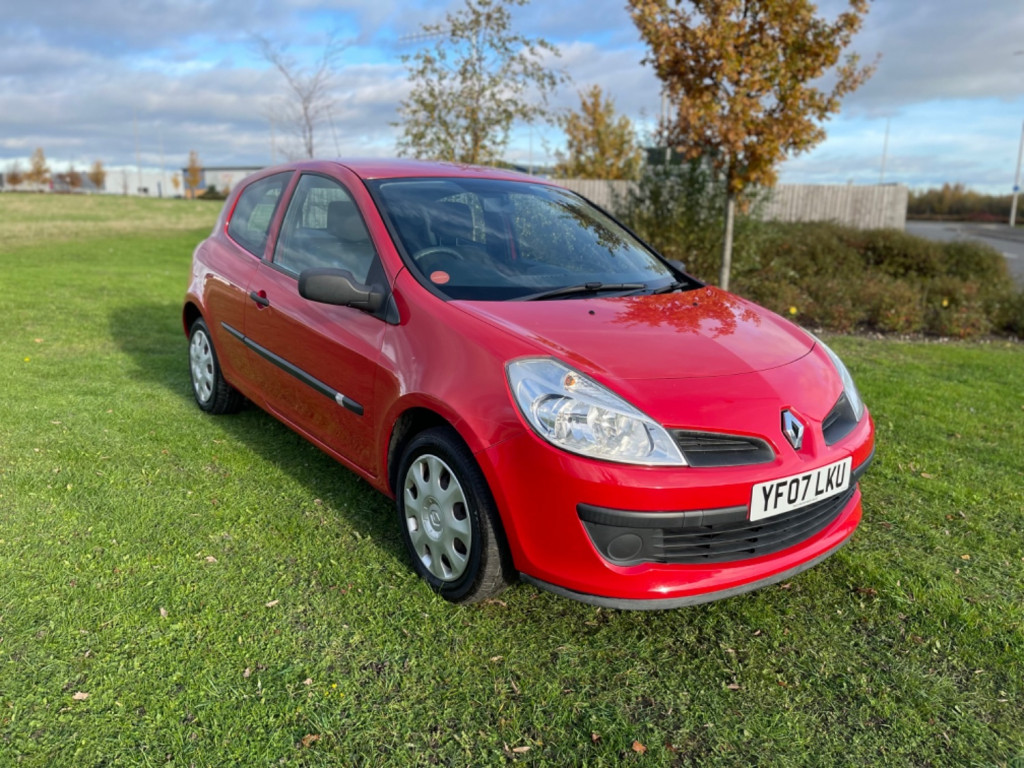 View RENAULT CLIO FREEWAY 16V