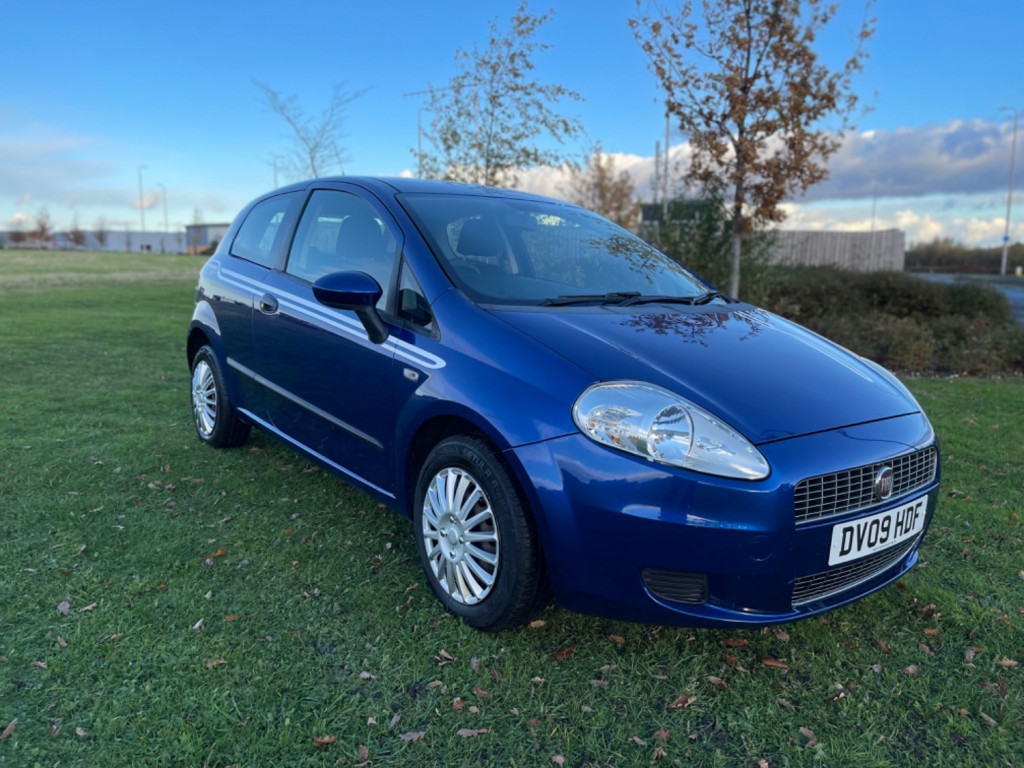 View FIAT GRANDE PUNTO ACTIVE