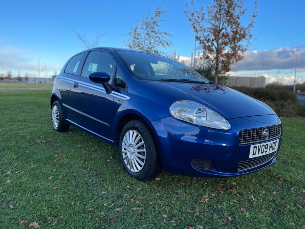 View FIAT GRANDE PUNTO ACTIVE