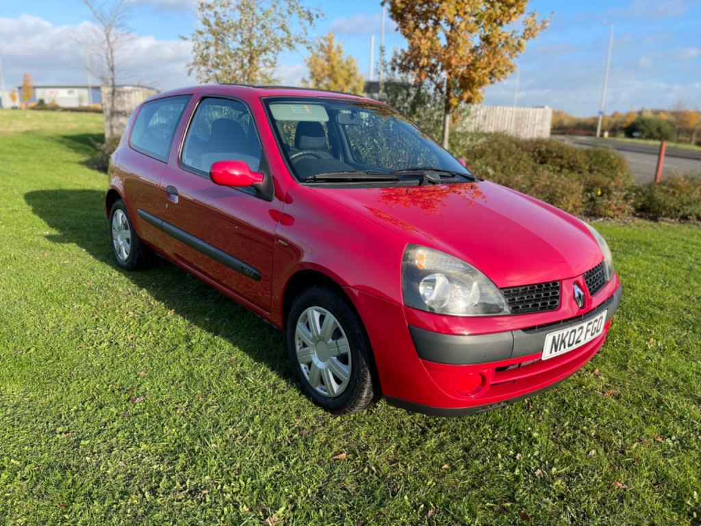 View RENAULT CLIO EXPRESSION 16V