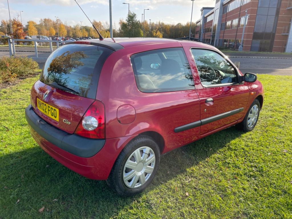 RENAULT CLIO