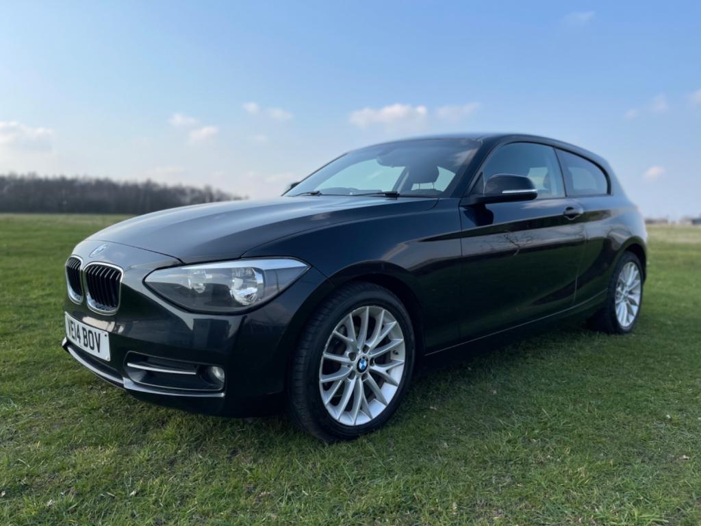 BMW 1 SERIES