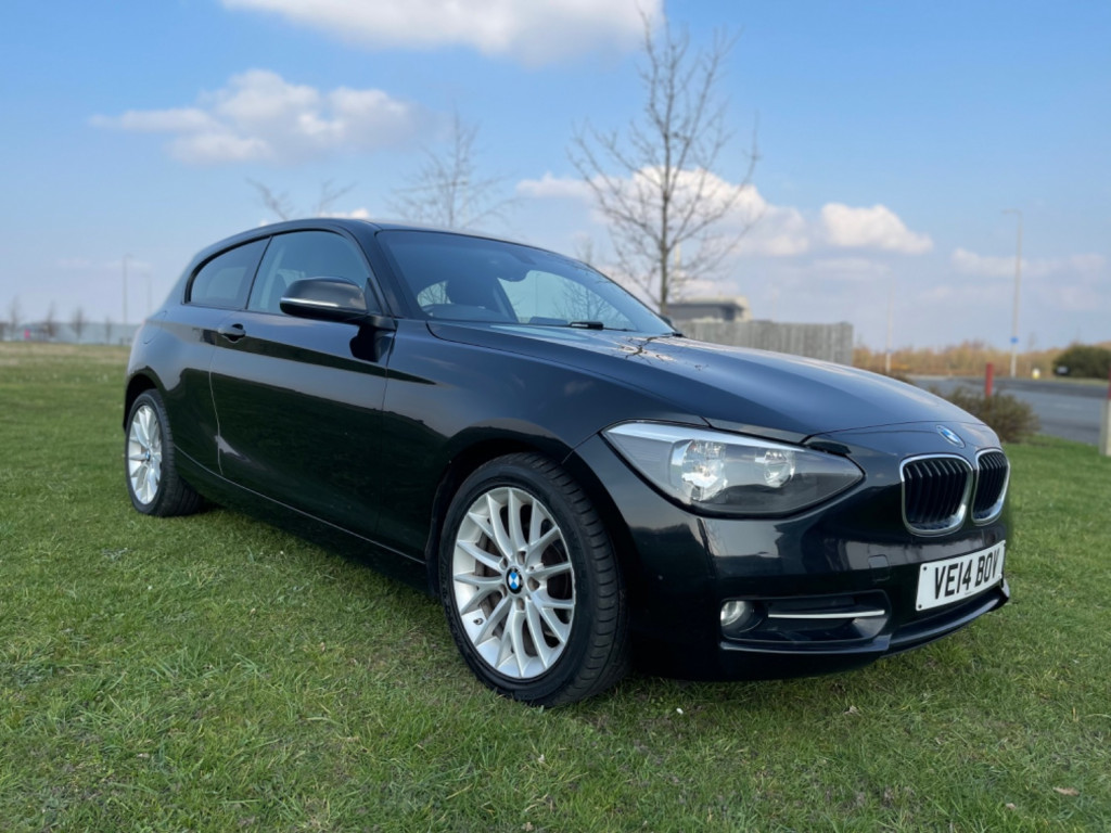 View BMW 1 SERIES 116I SPORT