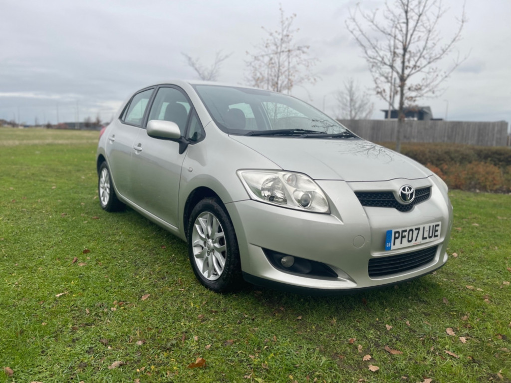 View TOYOTA AURIS TR VVT-I