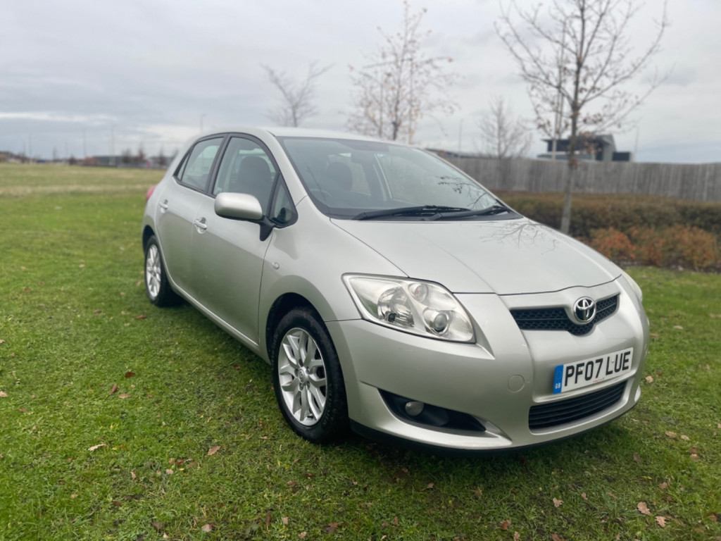 View TOYOTA AURIS TR VVT-I