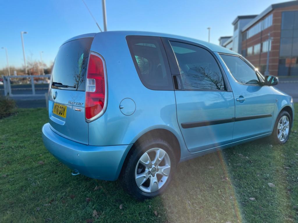 SKODA ROOMSTER