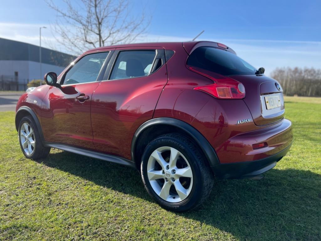 NISSAN JUKE